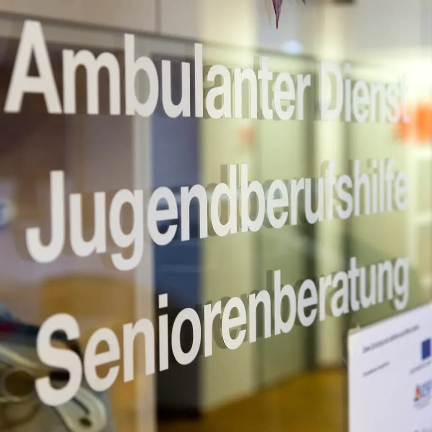 14030_KD-Saar_MGHSaar_JosefBrockschnieder_8655.jpg Das Mehrgenerationenhaus des SOS-Kinderdorfs Saar hilft jung und alt