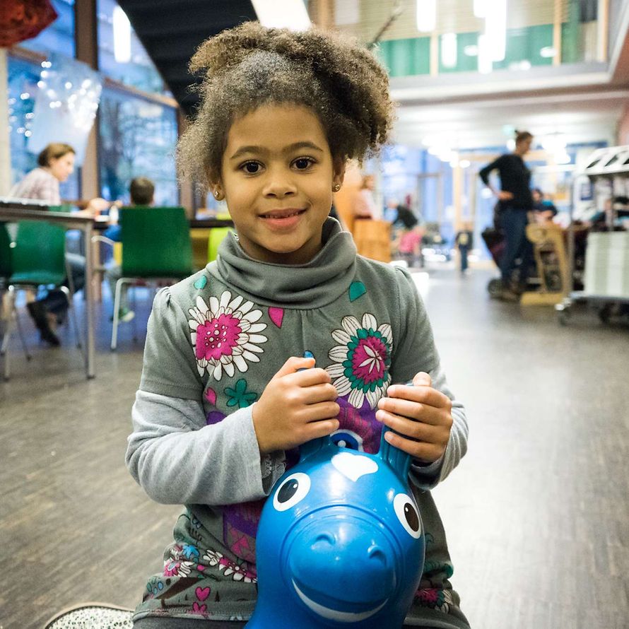 SOS-Kinderdorf Wilhelmshaven-Friesland unterstützt Kinder, Jugendliche und Familien