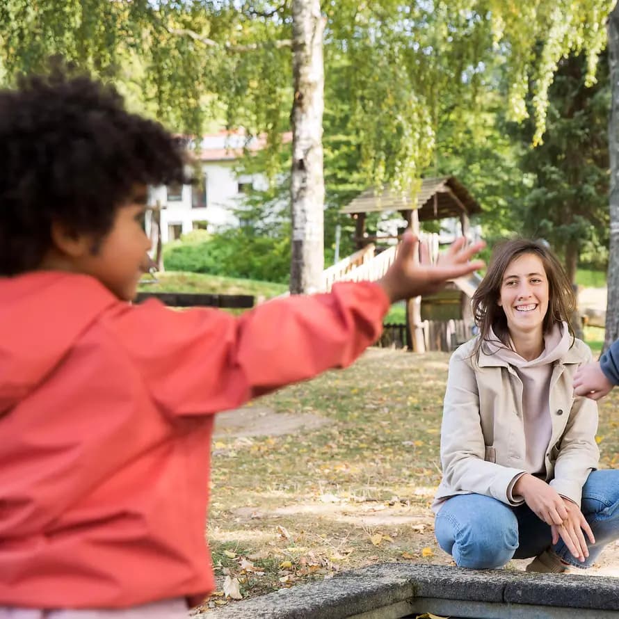 jetzt 53239 Familienfreunde im SOS-Kinderdorf Berlin-Hellersdorf