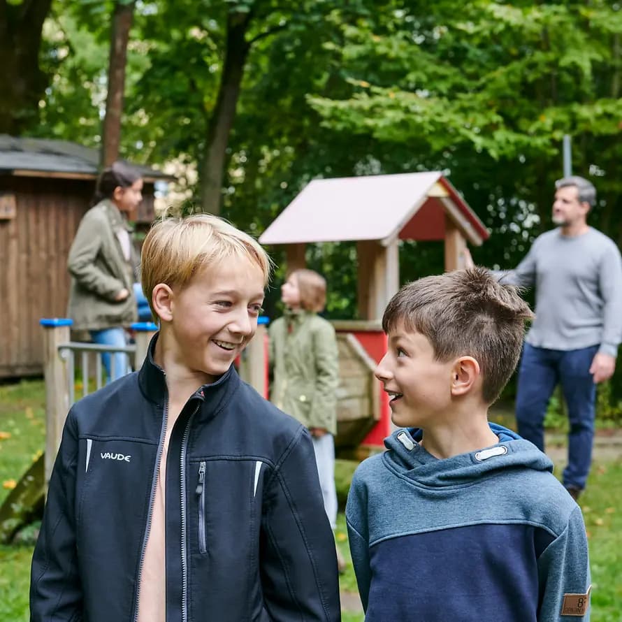 47566_SOS-Modell-Shooting_Augsburg_AndreKirsch_02102019_4940.tif Wohngruppen im SOS-Kinderdorf Essen
