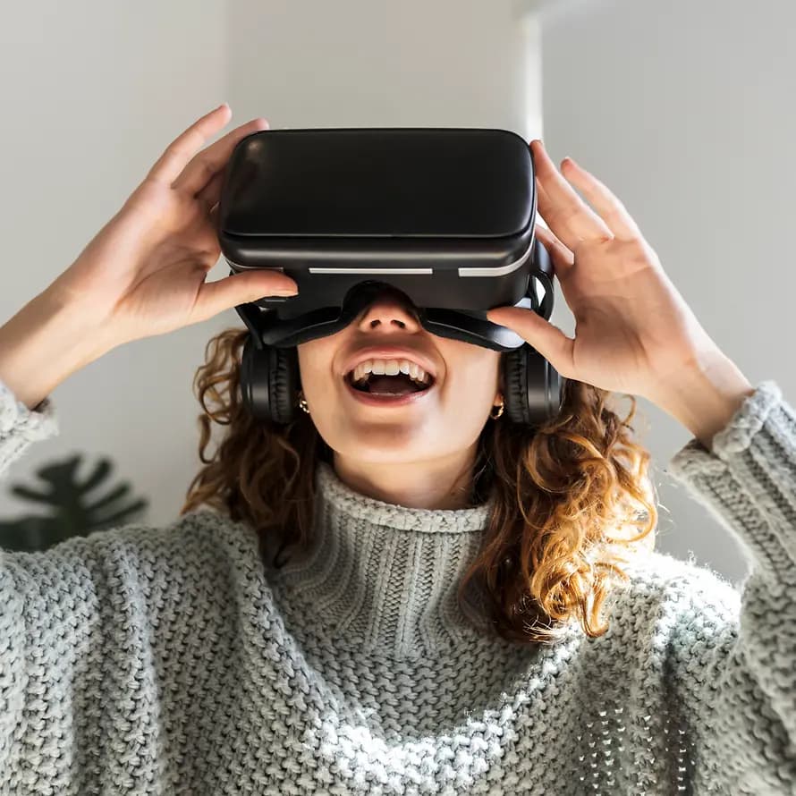 iStock_Jose_carlos_Cerdeno_1363132805.jpg VR-Brillen für die Jugendberufshilfen