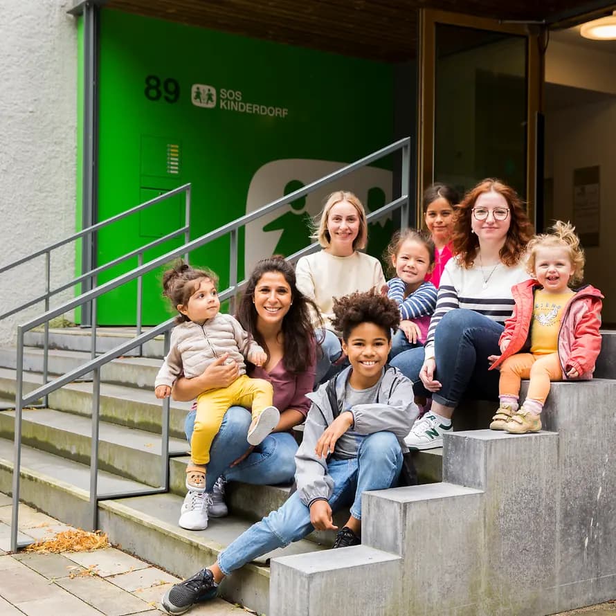 90141_SOS_KD_Dortmund_03082023_SebastianPfuetze-6268.jpg Arbeiten im SOS-Kinderdorf Dortmund