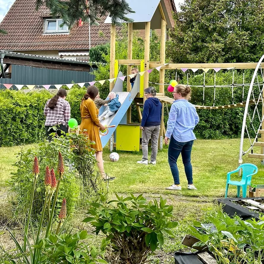 94298_Garten_Fruehlingsfest_SOS-KD-KL_web.jpg 94298_Garten_Fruehlingsfest_SOS-KD-KL_web.jpg