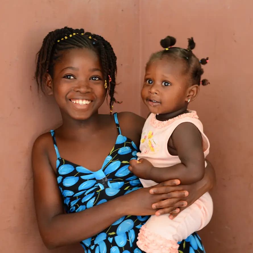 31600_58565_CV_Conakry_Claire_Ladavicius.JPG