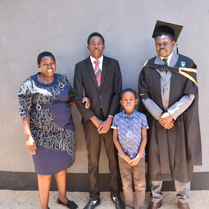 98916_SOS-Kinderdorf Simbabwe_Bulawayo_HTS Familienstärkung_Chris und Chipo (6).JPG 98916_SOS-Kinderdorf Simbabwe_Bulawayo_HTS Familienstärkung_Chris und Chipo (6).JPG