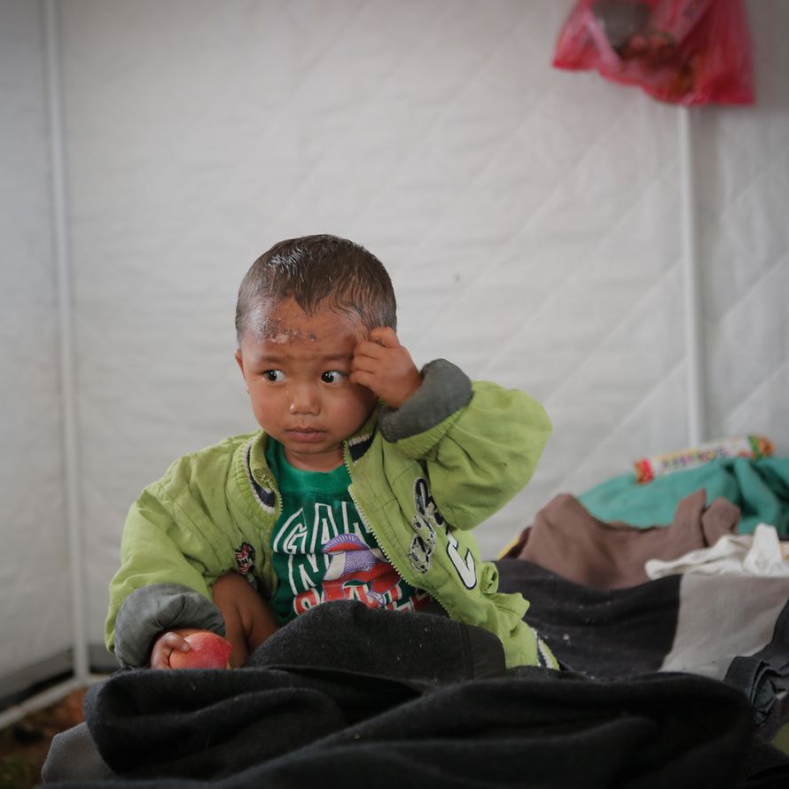 Nepal nach dem Erdbeben: Sujal ist wieder ein glücklicher Junge
