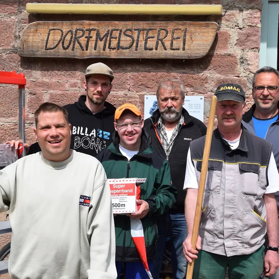 43052_KD_Hohenroth_Dorfmeinster_Margret Grottenthaler_Mai_2019.jpg (1) Dorfmeisterei SOS-Dorfgemeinschaft Hohenroth