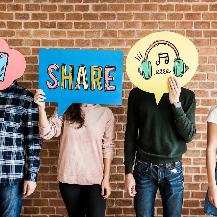 40825_shutterstock_1027958059_rawpixel.jpg Medienbildung