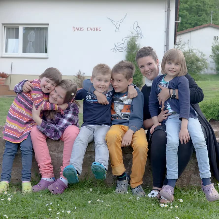 Erzieherin im SOS-Kinderdorf Saar Erzieherin im SOS-Kinderdorf Saar