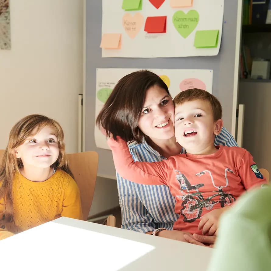 Eltern- und Familienarbeit Eltern- und Familienarbeit