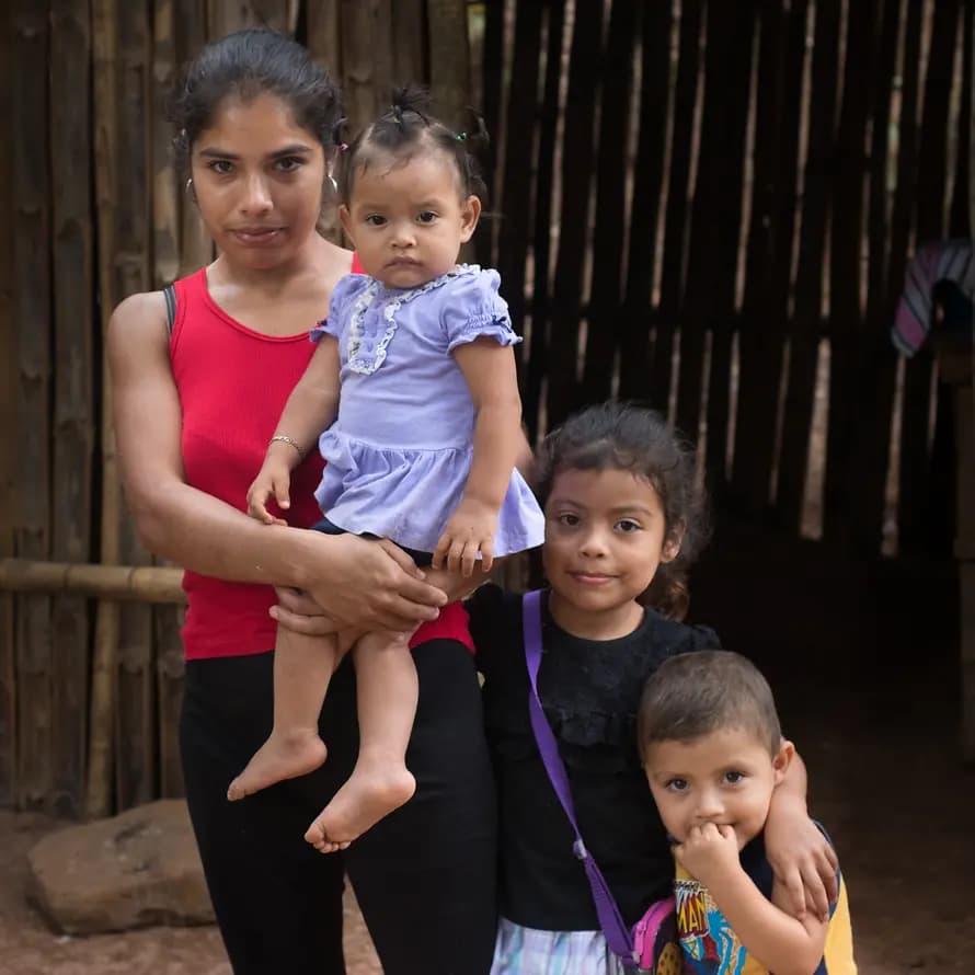 Begünstigte des SOS-Familienstärkungsprogramms in Guatemala SOS-Kinderdorf Guatemala hilft notleidenden Kindern und ihren Familien