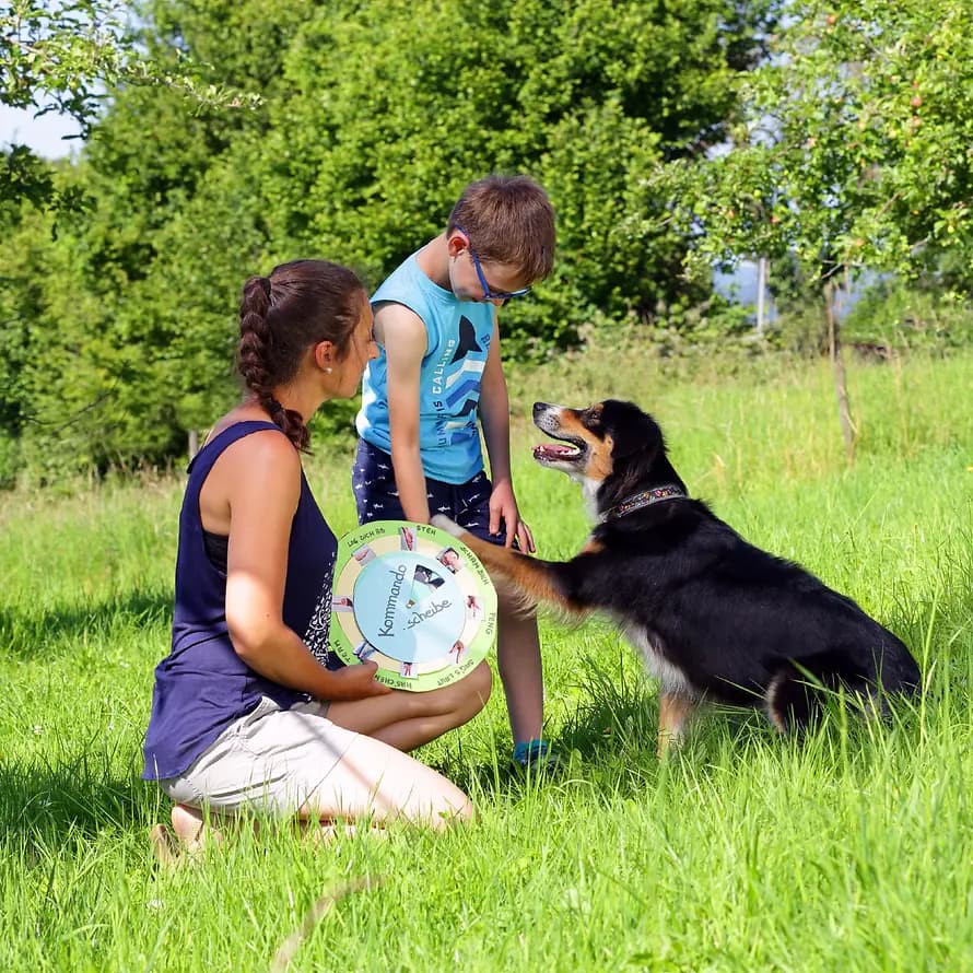Tiergestützte Pädagogik im SOS-Kinderdorf Saar Tiergestützte Pädagogik im SOS-Kinderdorf Saar