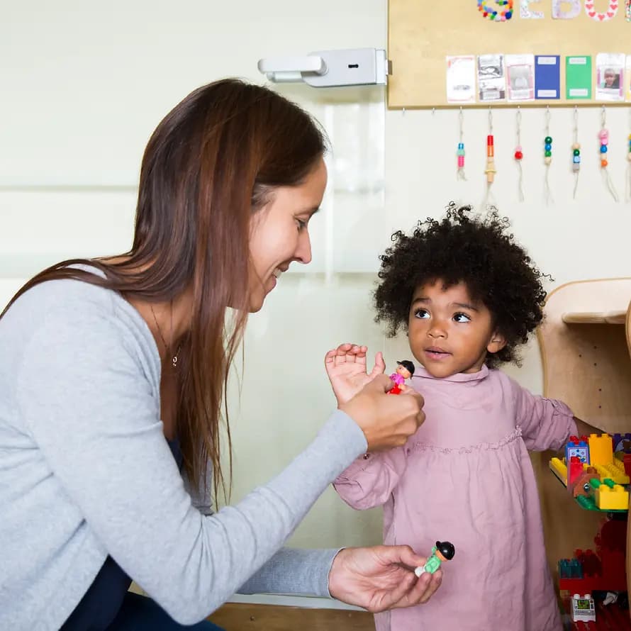 SOS-Kinderdorf hilft benachteiligten Kindern und ihren Familien